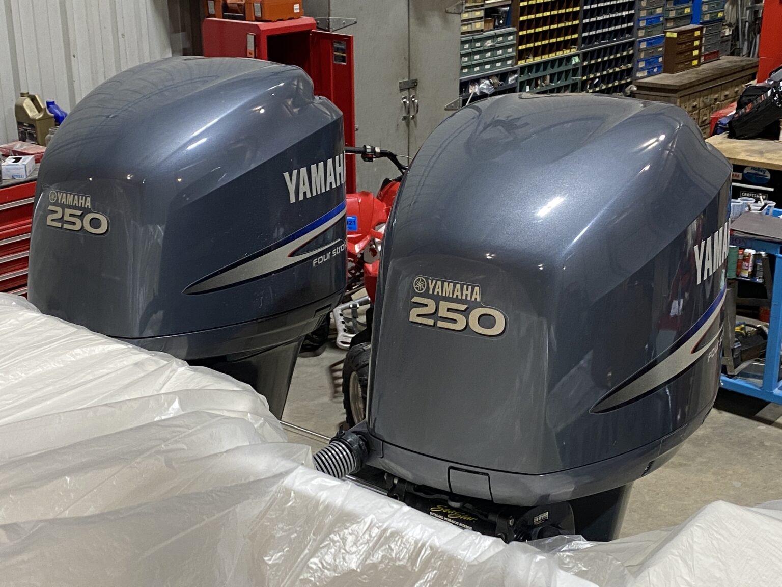 SOLD 2006 F250TXR And LF250TXR 25 Inch Twin Yamaha Outboards For Sale